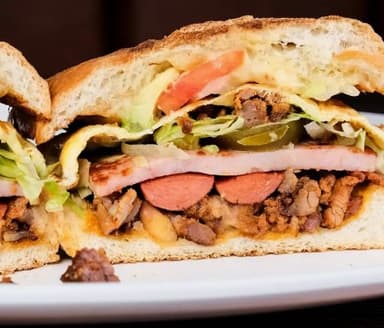 Torta Cubana Gigante