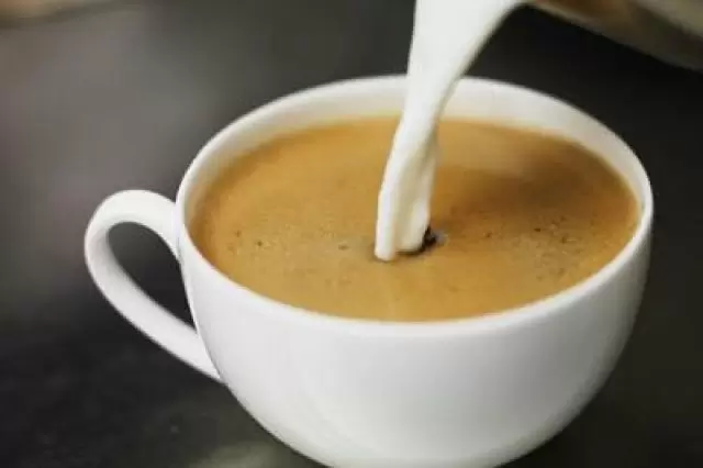 Leche para Nescafé