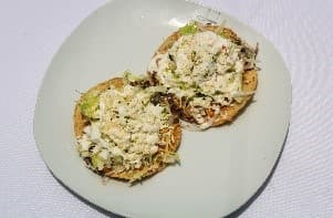 Tostada de Carne Molida