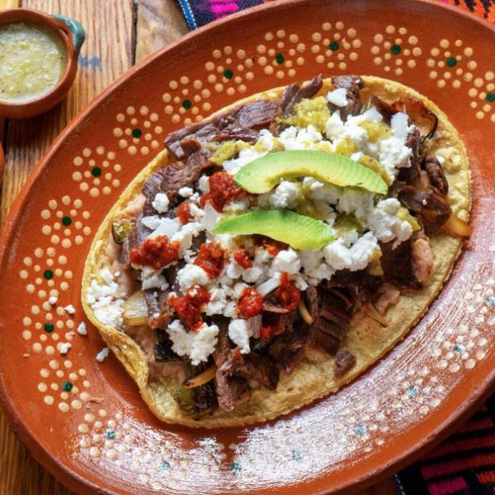 Huarache con Carne