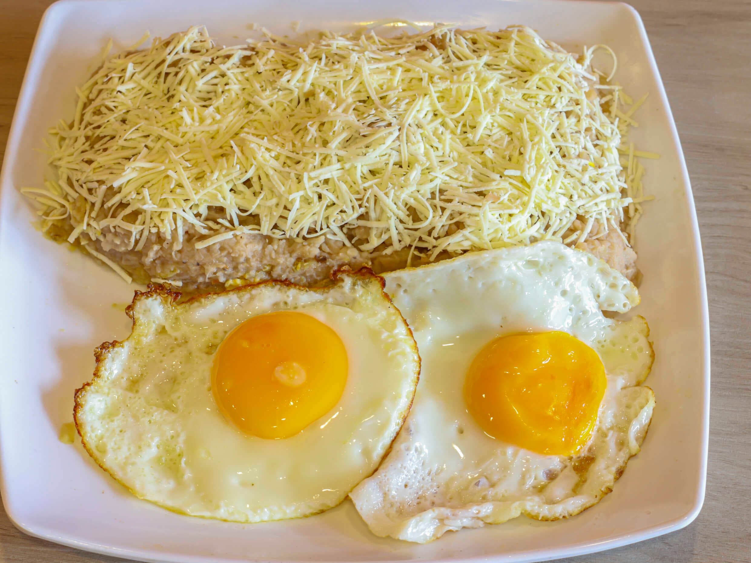Cayeye Personal con Huevos Fritos