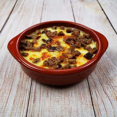 Queso fundido de Arrachera