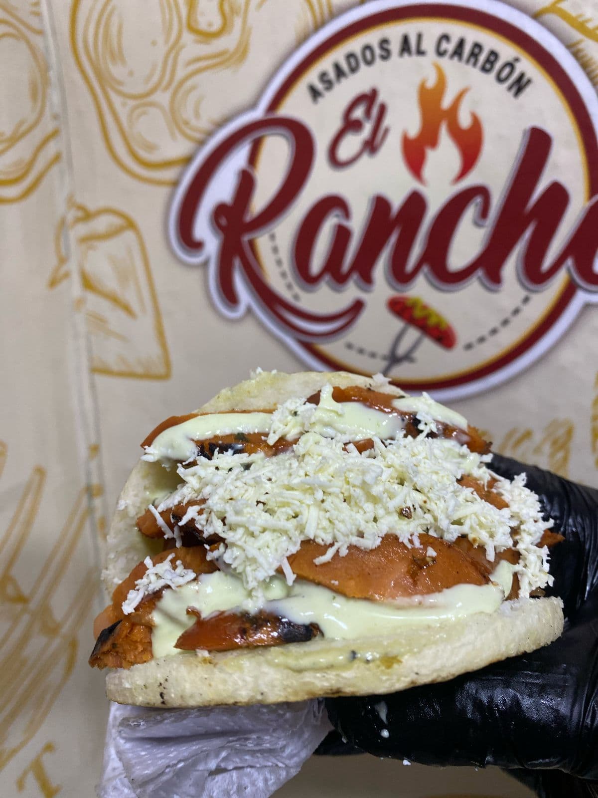 Arepa Rellena de Chorizo