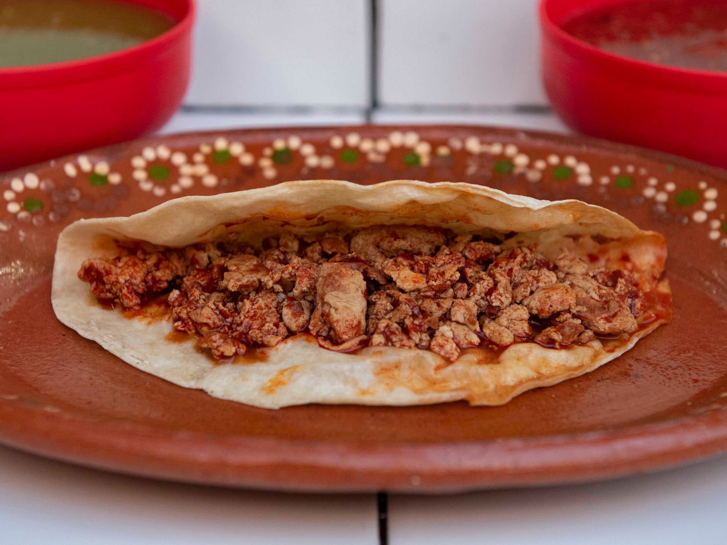 Burrito Huevo Rojo