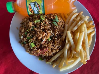 Orden Arroz Cantonés + Papas + Gaseosa 355ml
