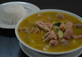 Sopa de Pollo
