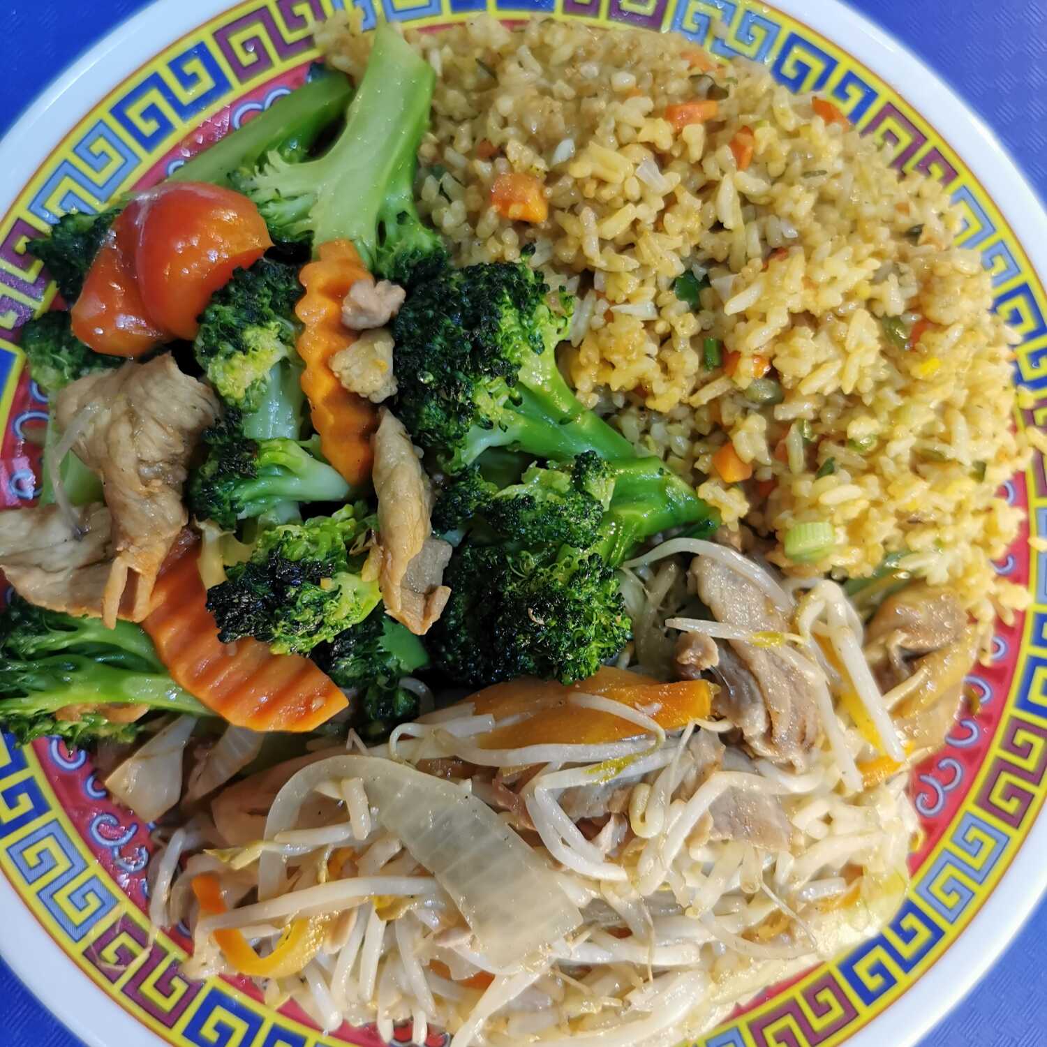 Opción 12: Chop Suey y Bistec de Res