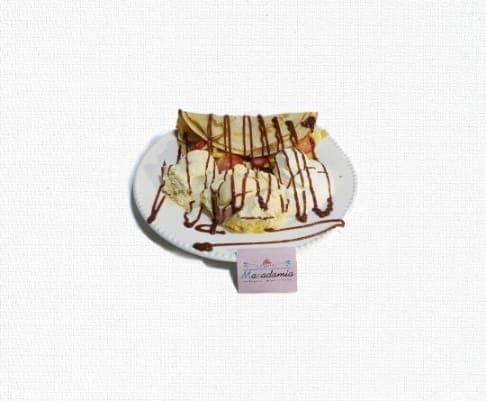 Ensalada de Frutas y Helado