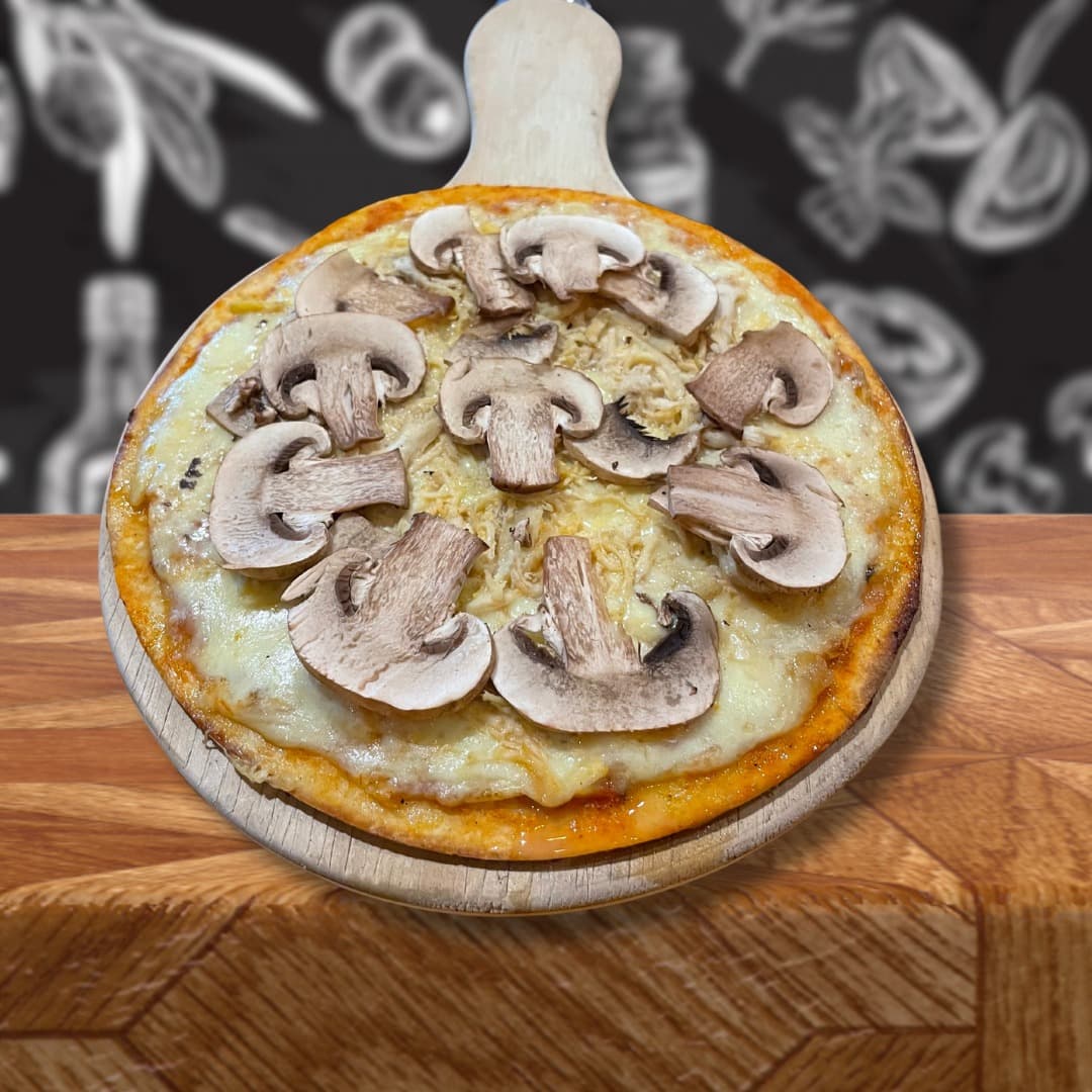 Pizza Pollo con Champiñones