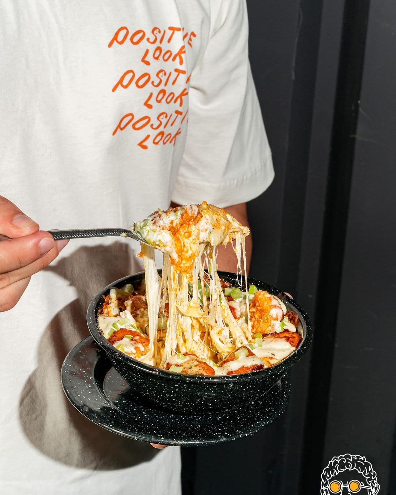 Mac N’ Cheese Boneless