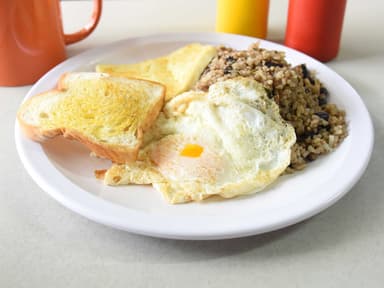Combo 4-Desayuno+Bebida