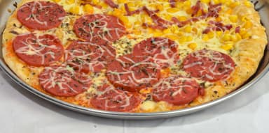 Pizza Pepperoni Especial Pequeña 6 Porciones