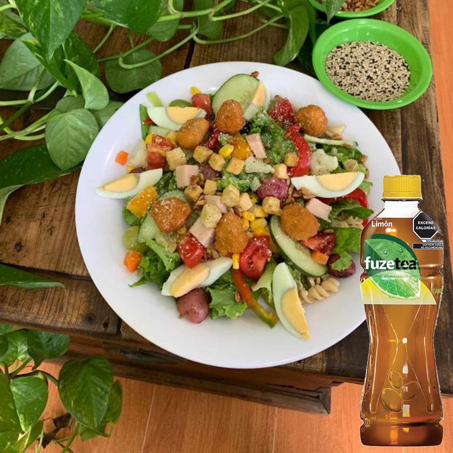 Combo 1 Ensalada Grande + 1 Fuze Tea