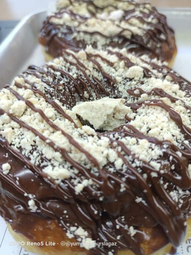 Dona chocolate Mazapan