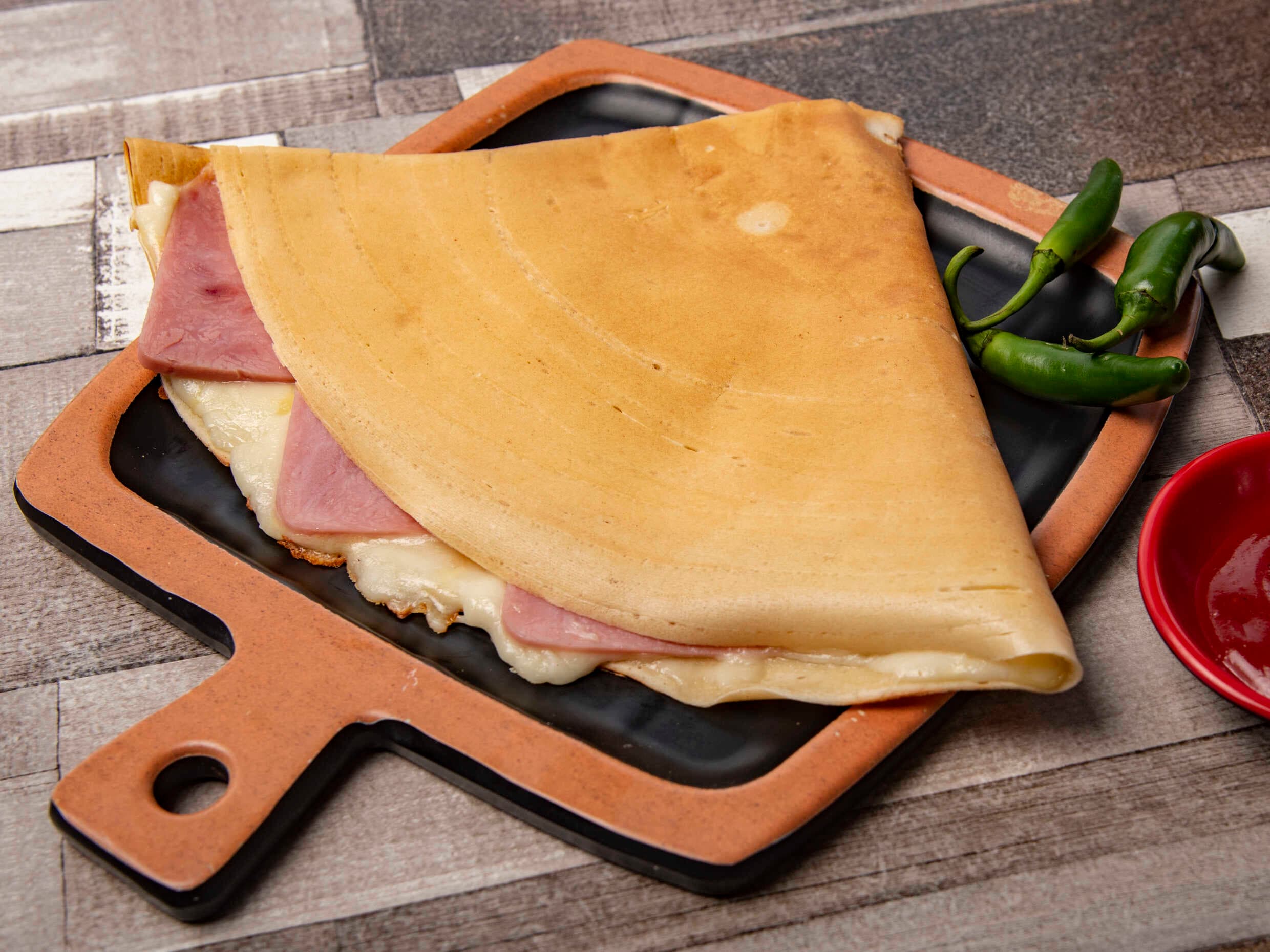 Crepa de Jamón y Queso