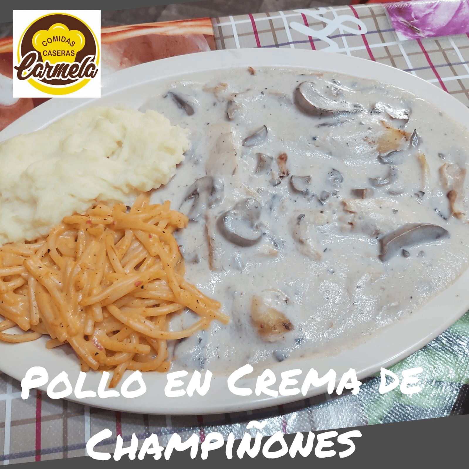 Pollo en Crema de Champiñones