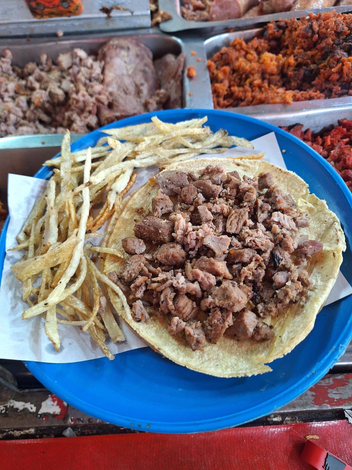 Torta de bisteck con papas fritas