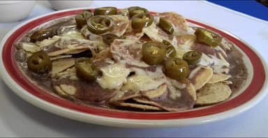 Nachos con Bistec