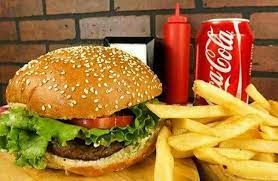Hamburguesa de arrachera, papas y refresco