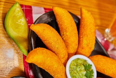 40 Empanadas Vallunas