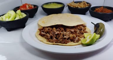 Taco Asada de Maíz Hecha a Mano
