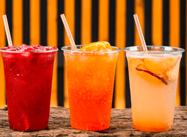 Agua Frescas Medio Litro  con Frutas Naturales.