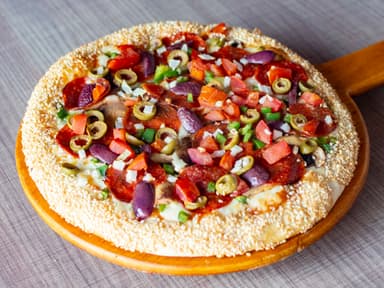 Pizza Pepperoni Americano con Vegetales