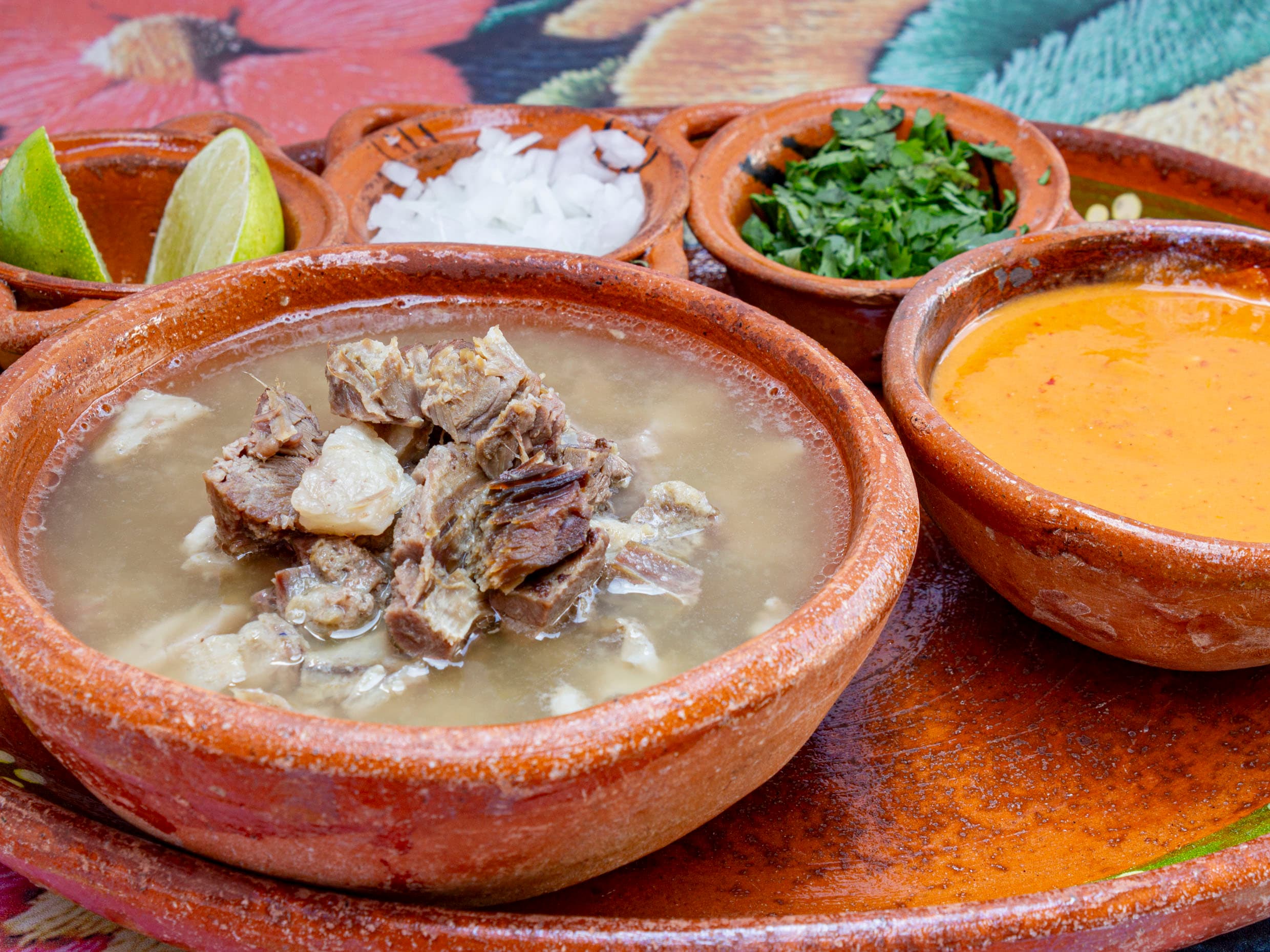 Consomé de Borrego con Carne