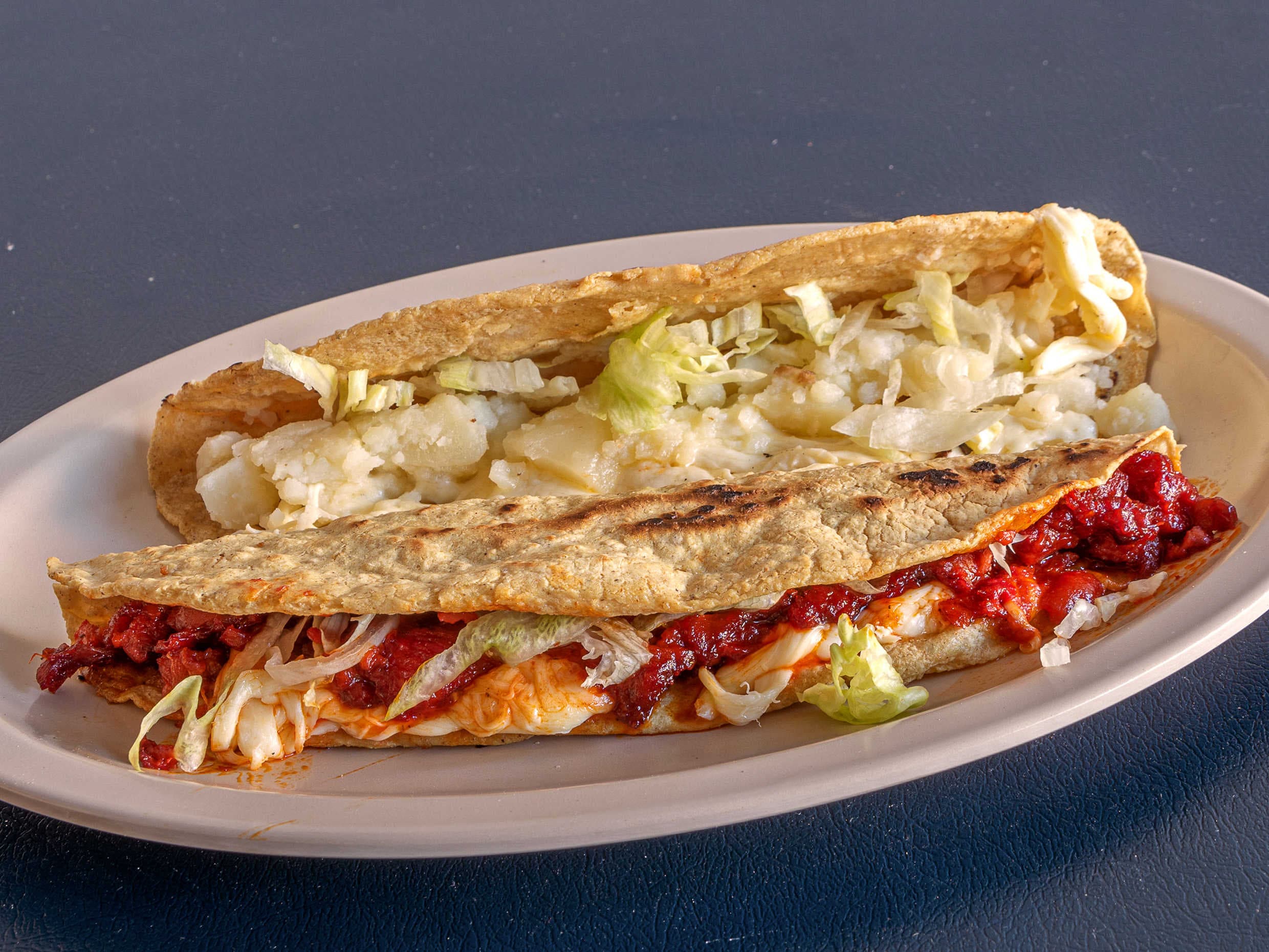 QUESADILLA AL COMAL
