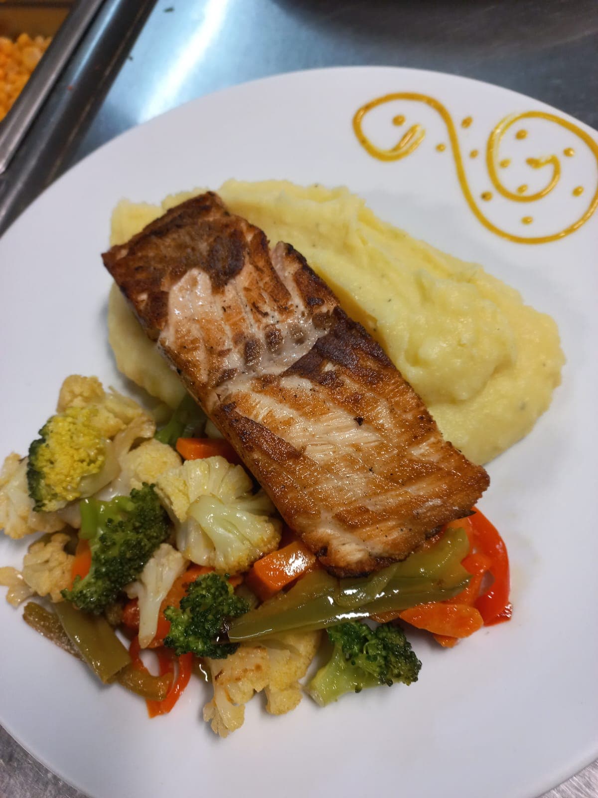 Salmón a la Mantequilla