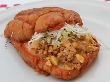 Pambazo de Papas con Longaniza