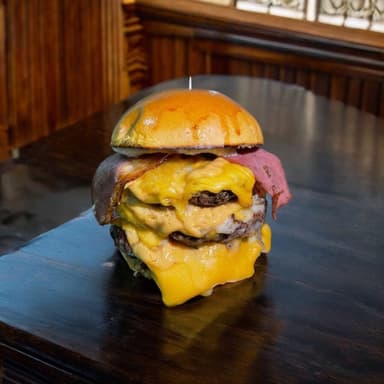Hamburgesa Artesanal Triple