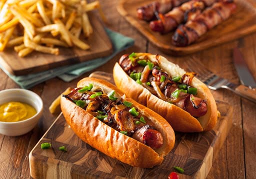 HOT DOG CON TOCINO