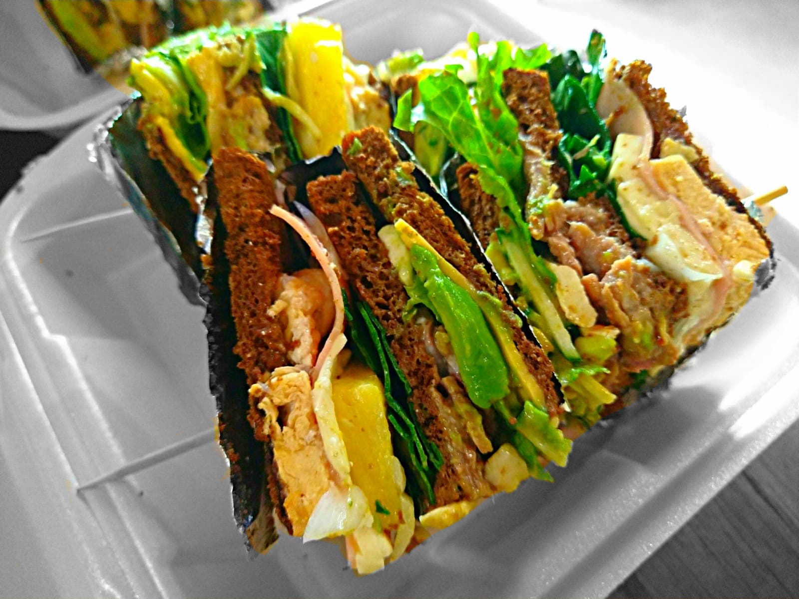 Mannys Club Sándwich + Bebida