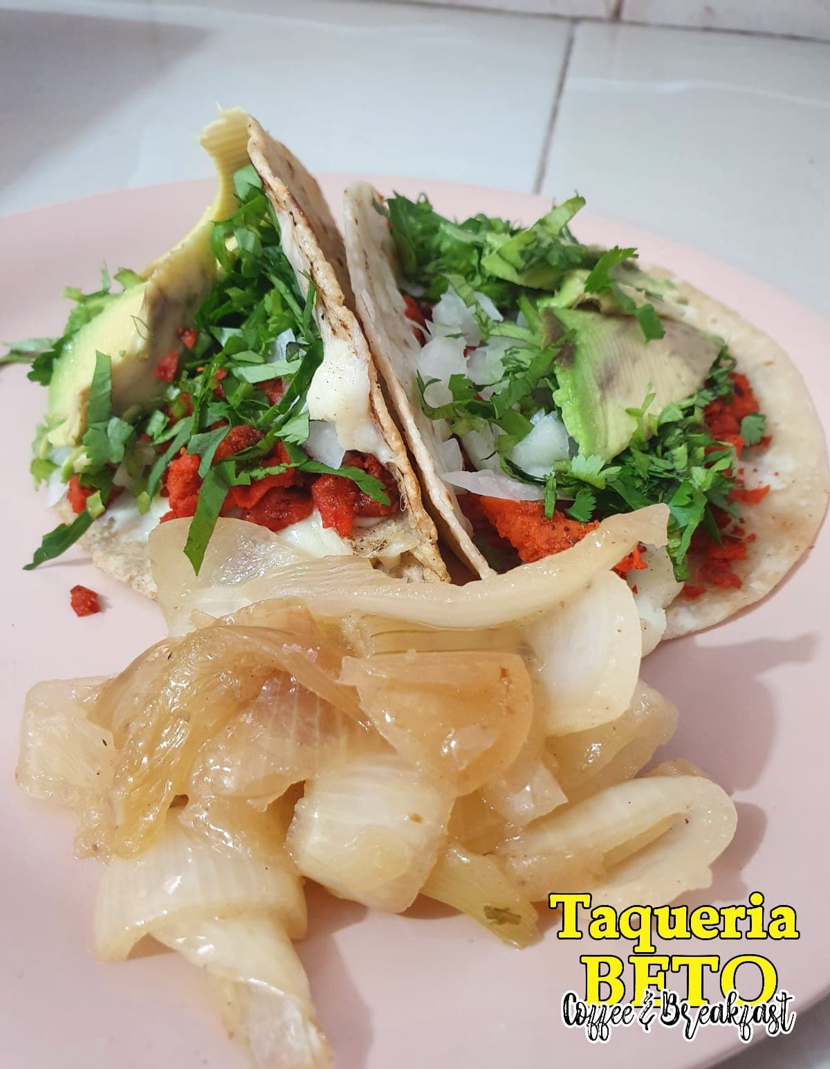 Combo Martes 4 tacos de pastor y Bebida