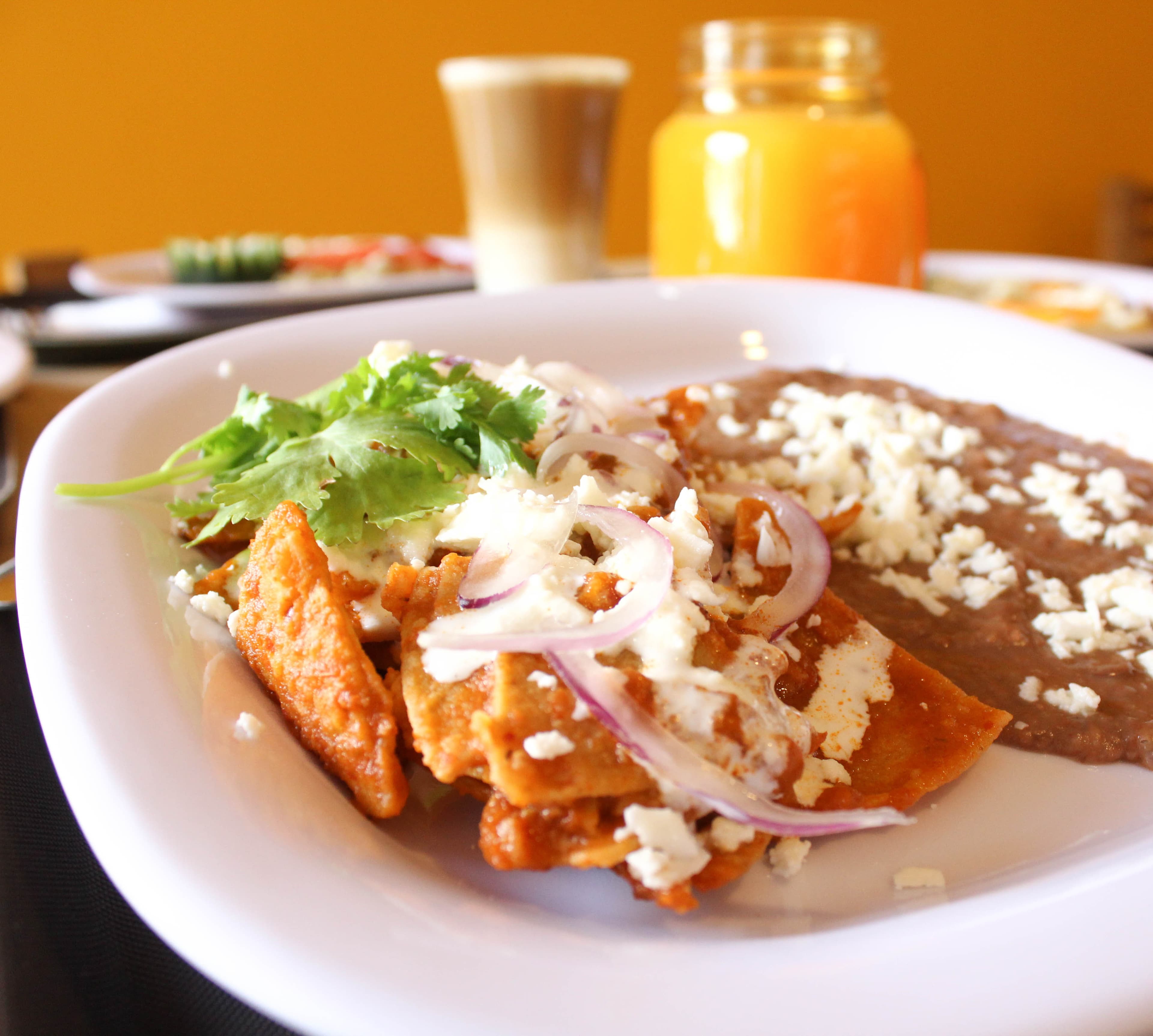 Chilaquiles + Jugo