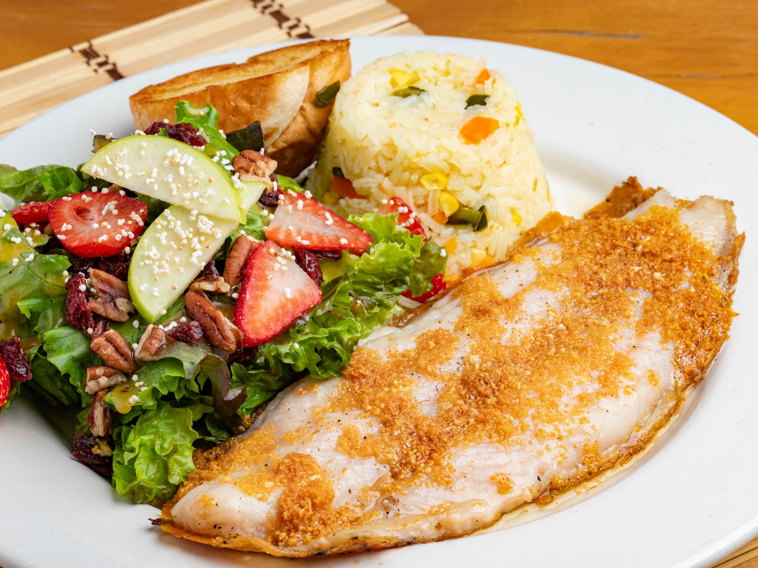 Filete de Pescado Al Mojo de Ajo