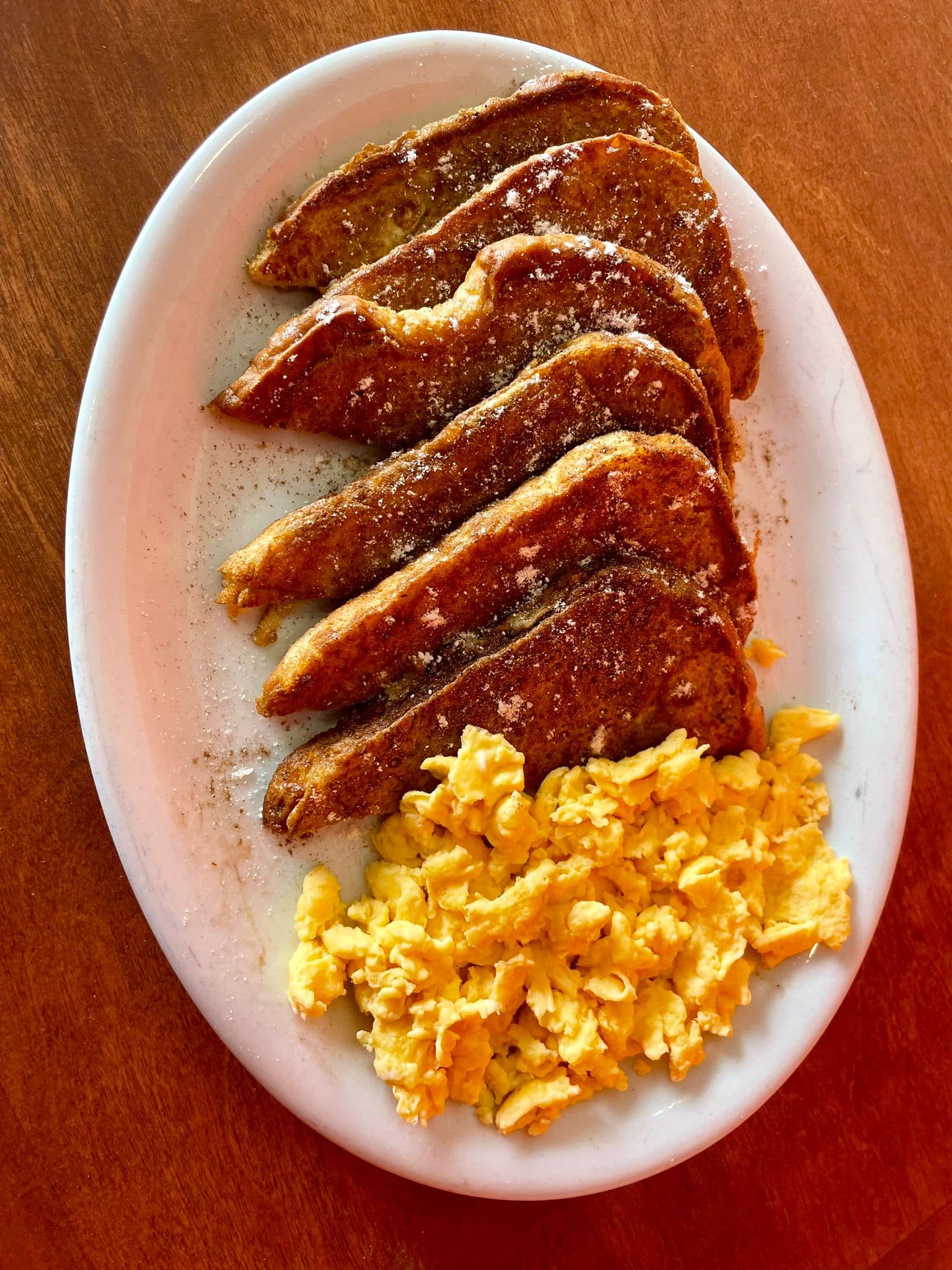 French Toast + Bebida Free