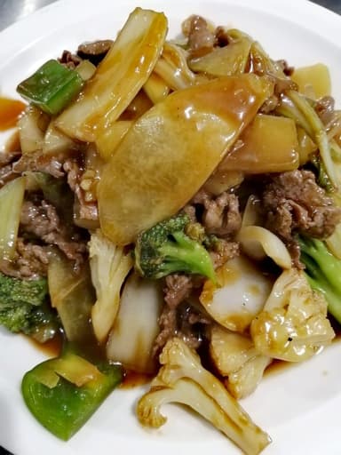 Chop Suey Con Lomo y Verduras