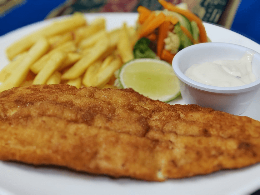 Corvina a la Milanesa