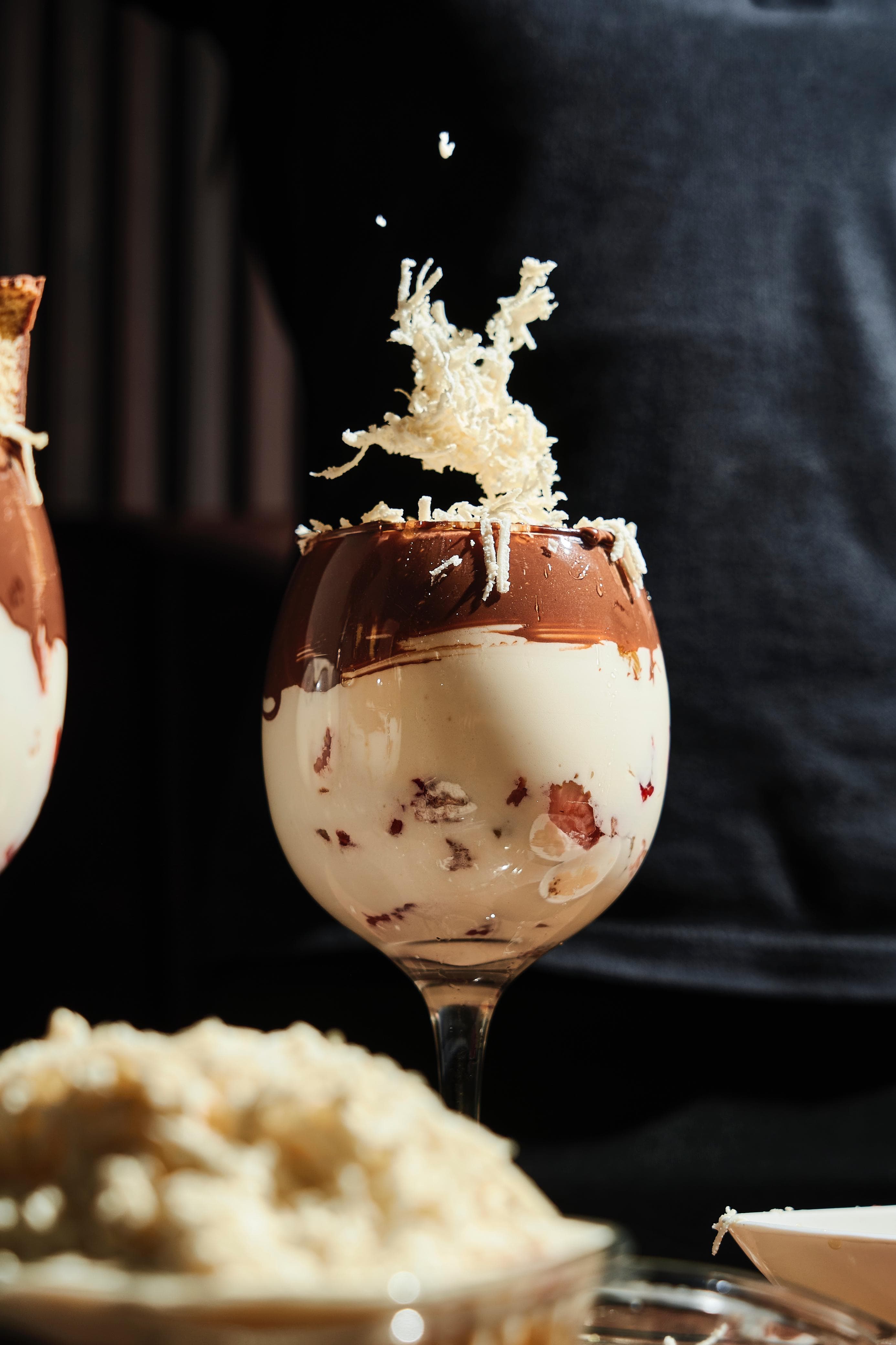 Fresas con Crema Grande y Toppings