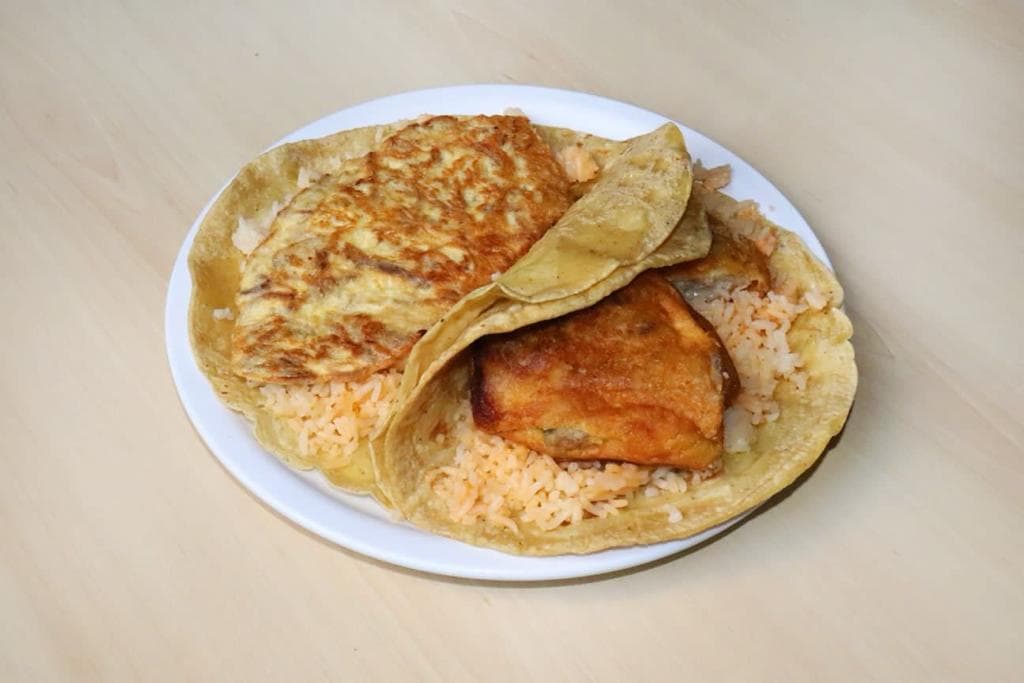 Taco de Torta de Ejote