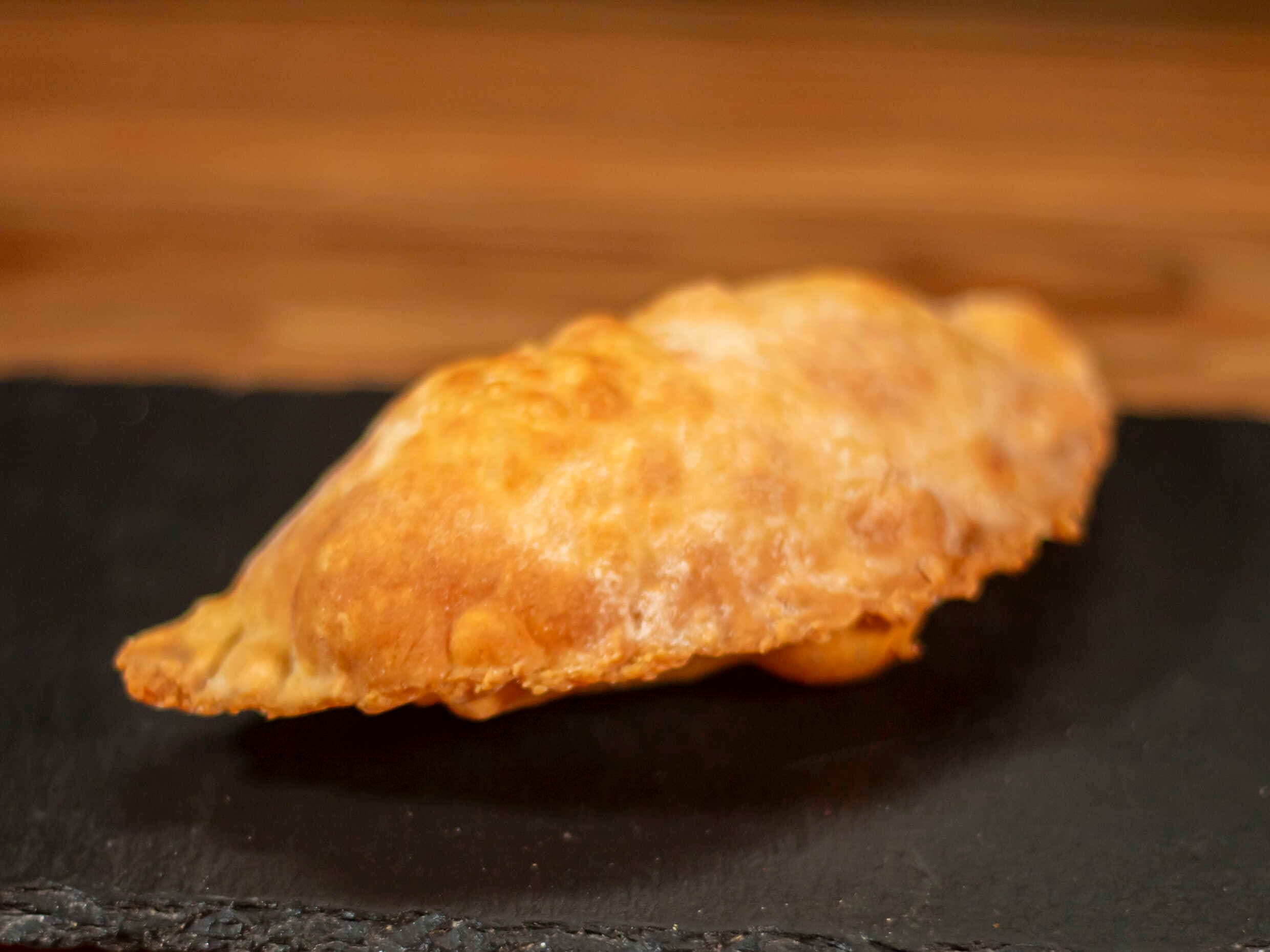 EMPANADA DE ATÚN