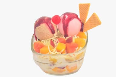 Ensalada de Frutas 16Onz 2 Bolas de Helado