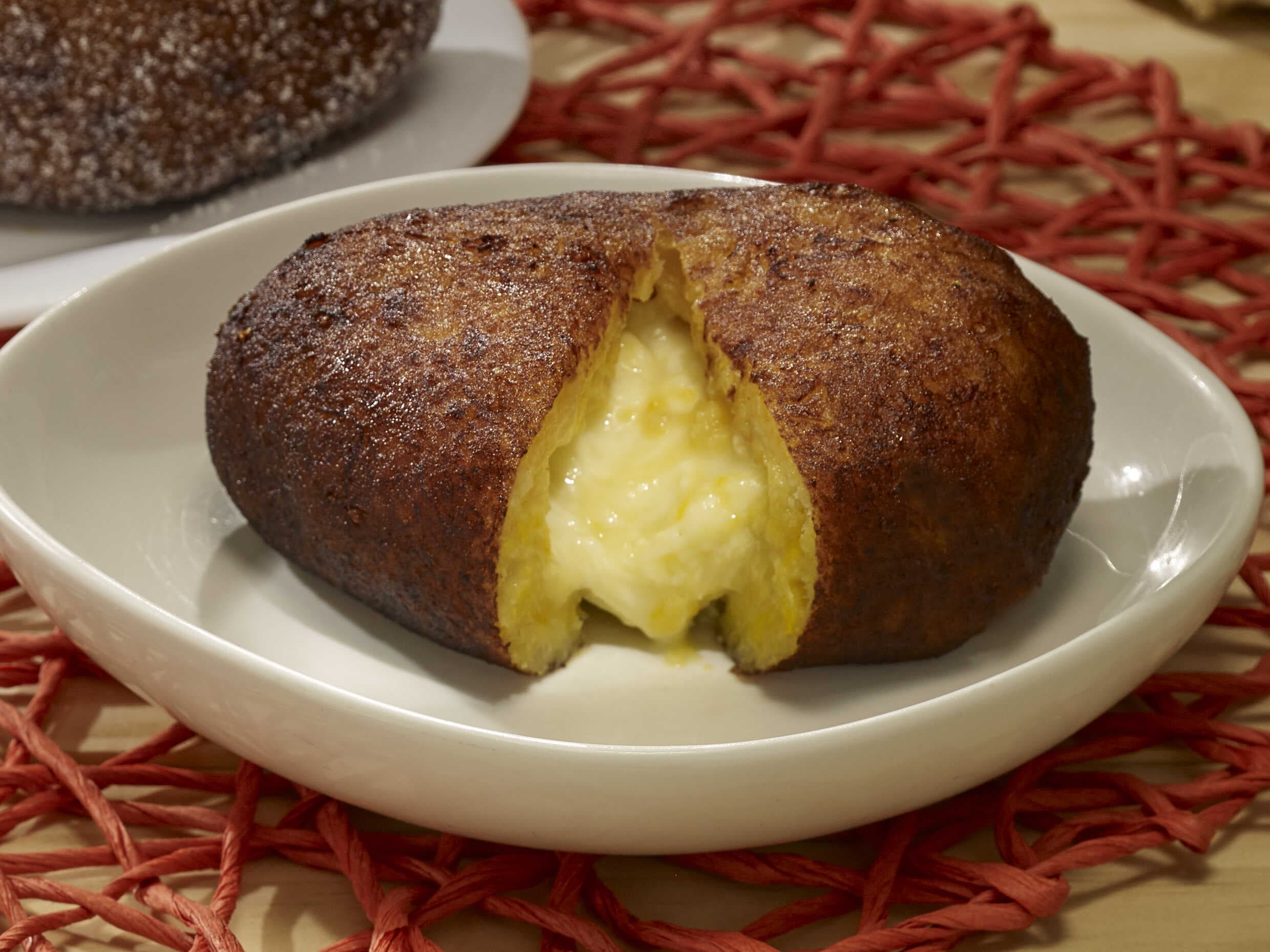Empanadas de Plátano Maduro con Queso