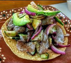 Tostada de Aguachile Negro