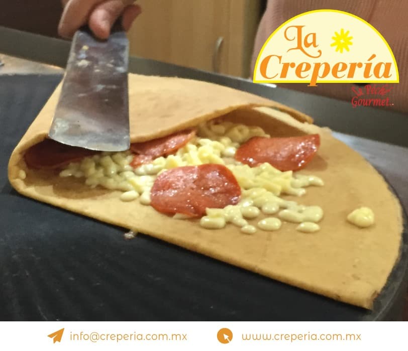 Crepa de Queso Manchego con Pepperoni
