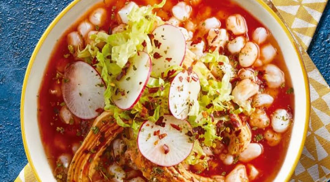 Pozole de pollo