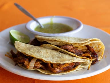 Tacos de Adobada