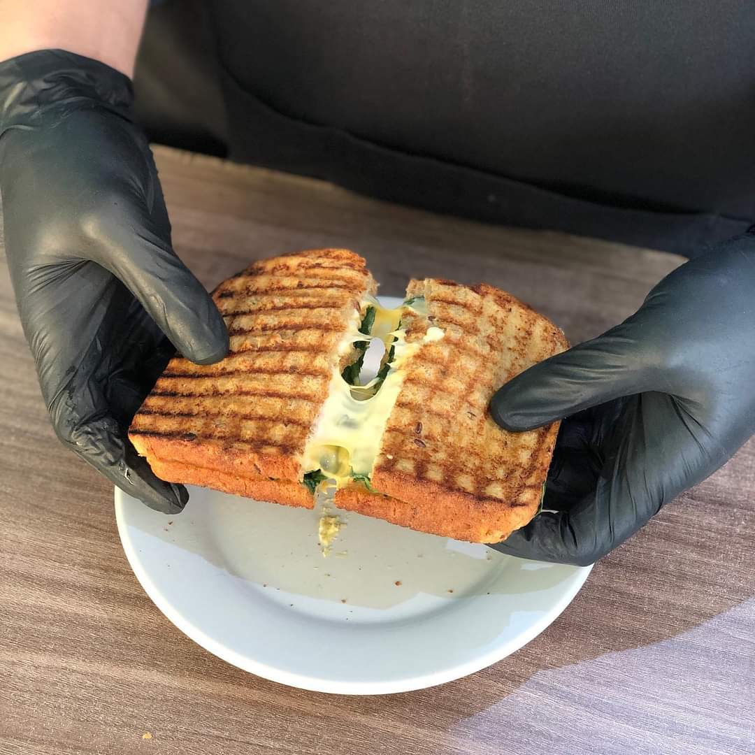 Sándwich Evarista con Jamón de Pavo